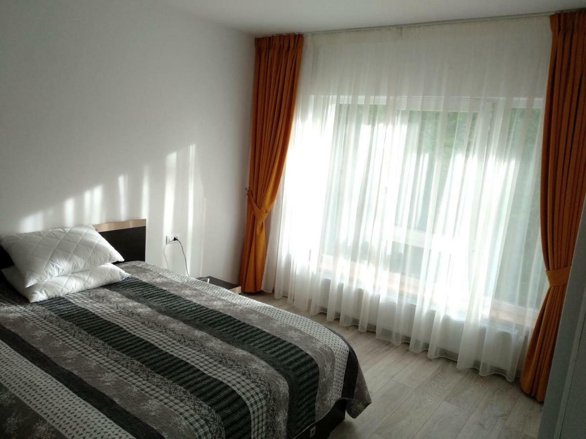 Apartamento Apartament Ramona Braşov Exterior foto